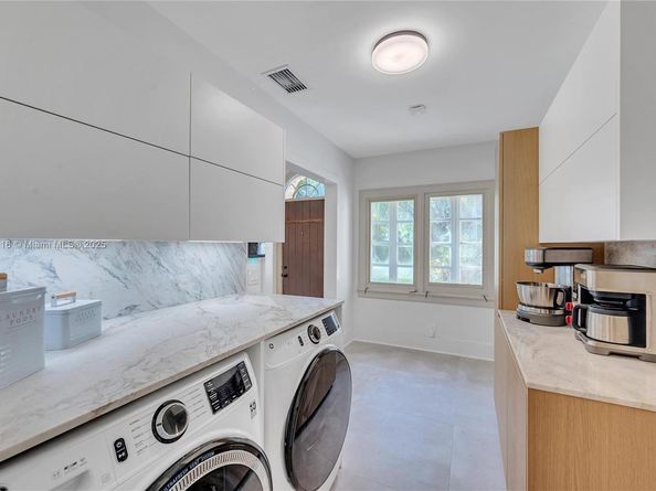 3903 Granada Blvd, Coral Gables FL 33134