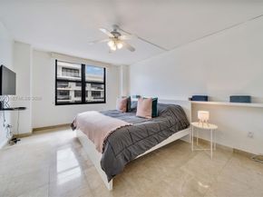 9801 Collins Ave 19H, Bal Harbour FL 33154