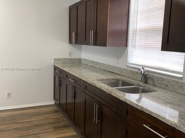 3880 Dale Rd, Palm Springs FL 33406