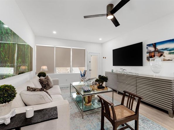 4720 Pine Tree Drive 2, Miami Beach FL 33140