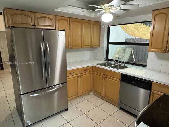 11035 SW 132nd Ct 133, Miami FL 33186