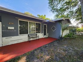 6721 Garfield St, Hollywood FL 33024
