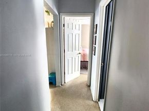 6721 Garfield St, Hollywood FL 33024