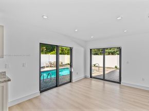 19461 NE 22nd Rd, North Miami Beach FL 33179