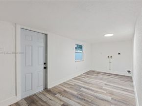 724 Burlington St, Opa-Locka FL 33054