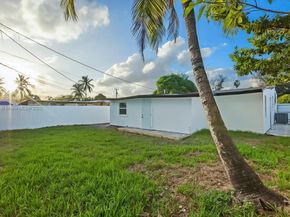 724 Burlington St, Opa-Locka FL 33054