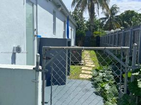 1130 Rutland St, Opa-Locka FL 33054