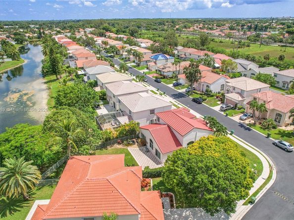 3067 Bayberry Way, Margate FL 33063