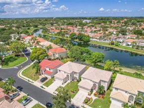 3067 Bayberry Way, Margate FL 33063