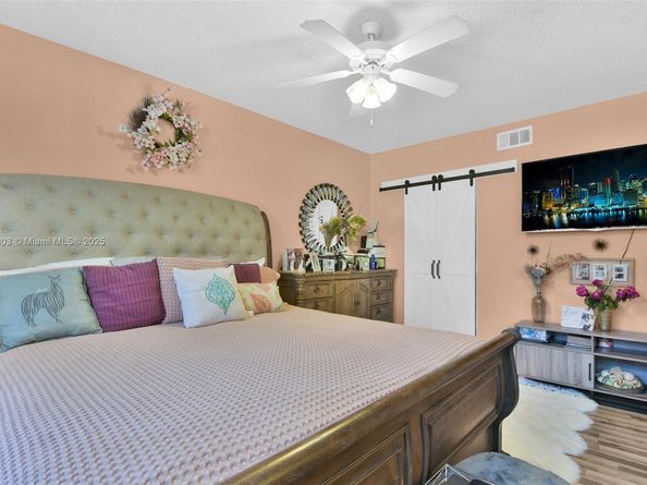 1419 Avon Ln 216, North Lauderdale FL 33068