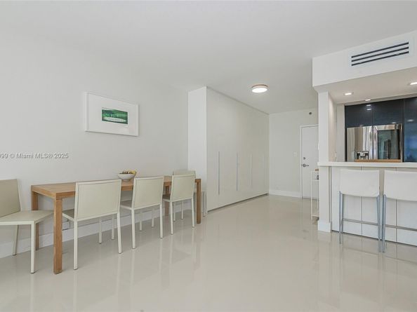 1000 West Ave 327, Miami Beach FL 33139