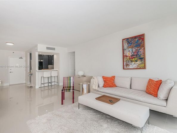 1000 West Ave 327, Miami Beach FL 33139