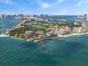 19216 Fisher Island Dr 19216, Miami Beach FL 33109