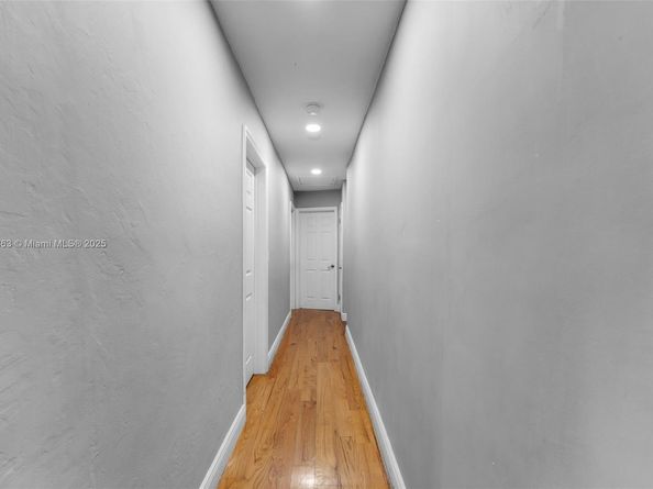 3500 SW 87th Pl, Miami FL 33165