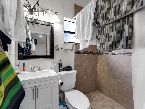 3500 SW 87th Pl, Miami FL 33165