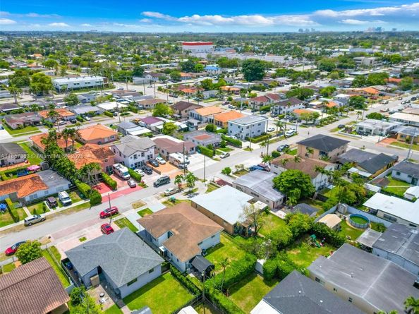 3500 SW 87th Pl, Miami FL 33165