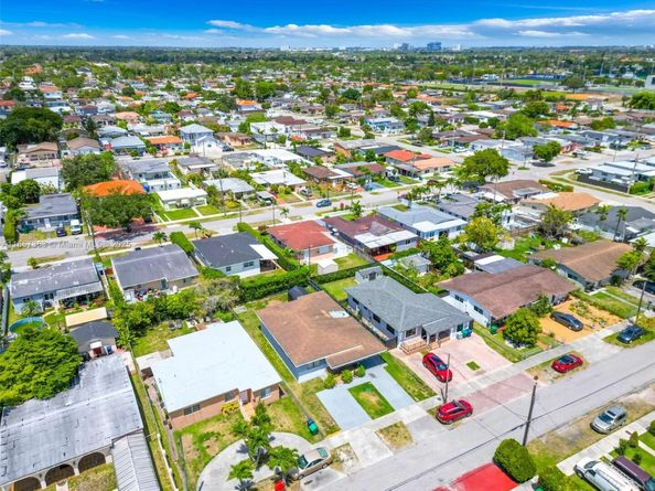 3500 SW 87th Pl, Miami FL 33165