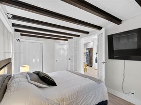 155 NW 124th St, North Miami FL 33168