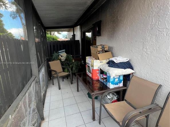 4900 SW 149th Ct 12C, Miami FL 33185