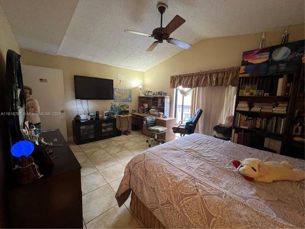 4900 SW 149th Ct 12C, Miami FL 33185