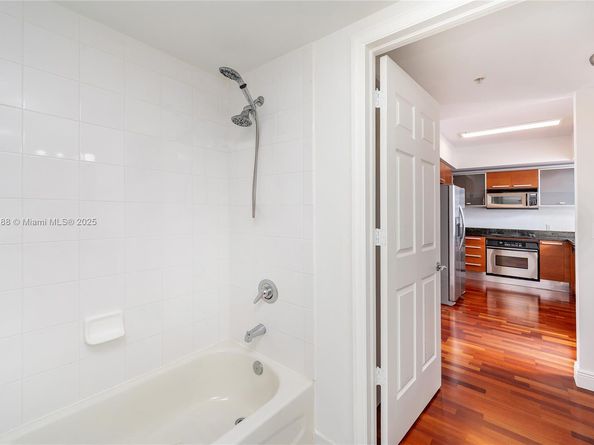 2030 S Douglas Rd 624, Coral Gables FL 33134