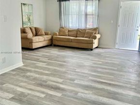 1330 SW 6th Ter, Deerfield Beach FL 33441