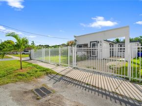 5658 SW 1st St, Miami FL 33134
