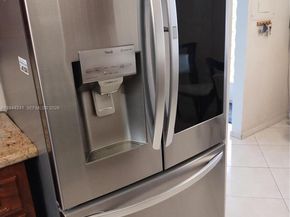 2981 N Nob Hill Rd 406, Sunrise FL 33322