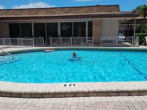 2981 N Nob Hill Rd 406, Sunrise FL 33322