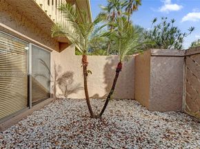 2305 Saint Andrews Rd 129, Hollywood FL 33021