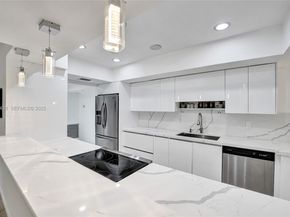 2305 Saint Andrews Rd 129, Hollywood FL 33021