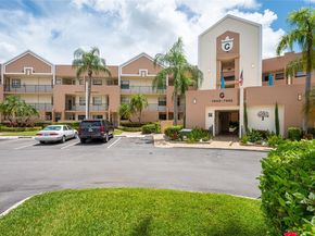 7536 Fairfax Dr 205, Tamarac FL 33321