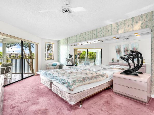 7536 Fairfax Dr 205, Tamarac FL 33321
