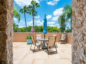 7536 Fairfax Dr 205, Tamarac FL 33321