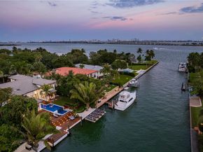 4241 Palm Ln, Miami FL 33137