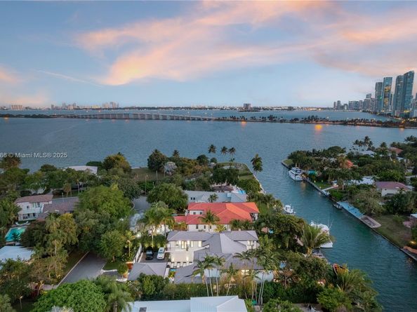 4241 Palm Ln, Miami FL 33137