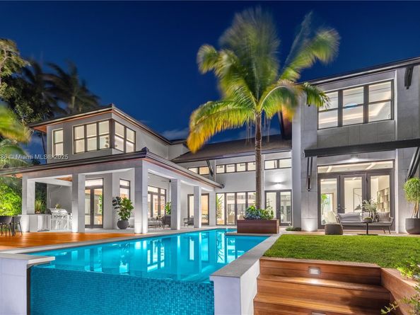 4241 Palm Ln, Miami FL 33137