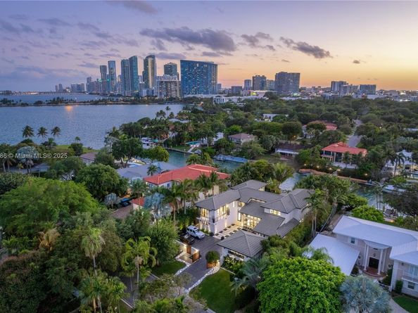 4241 Palm Ln, Miami FL 33137