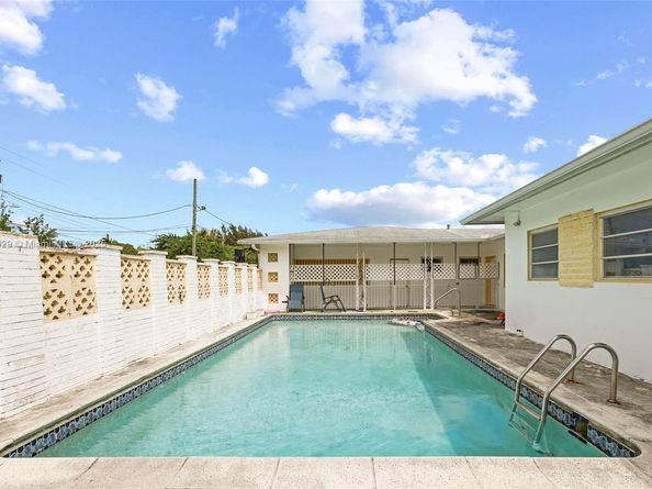 4525 N Jefferson Ave, Miami Beach FL 33140