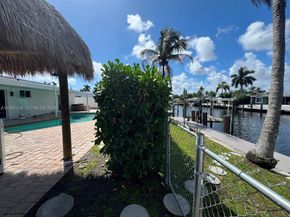 631 SE 5th Ter, Pompano Beach FL 33060