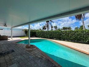 631 SE 5th Ter, Pompano Beach FL 33060