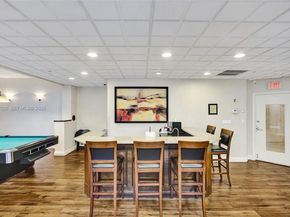 3530 Mystic Pointe Dr 415, Aventura FL 33180