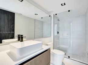 3530 Mystic Pointe Dr 415, Aventura FL 33180