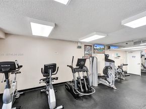 3530 Mystic Pointe Dr 415, Aventura FL 33180