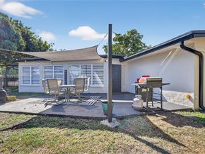 9401 NW 81st Ct, Tamarac FL 33321