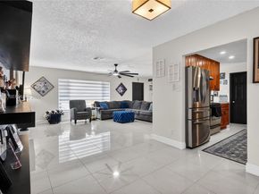 9401 NW 81st Ct, Tamarac FL 33321