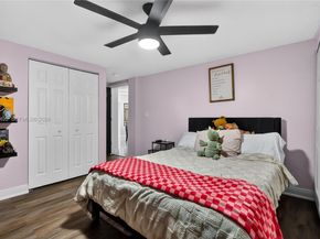 9401 NW 81st Ct, Tamarac FL 33321