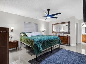 9401 NW 81st Ct, Tamarac FL 33321