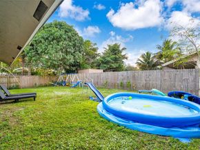 10380 SW 49th Pl, Cooper City FL 33328