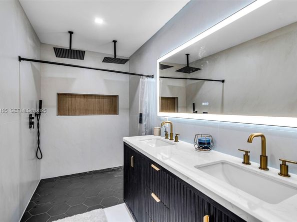 10380 SW 49th Pl, Cooper City FL 33328